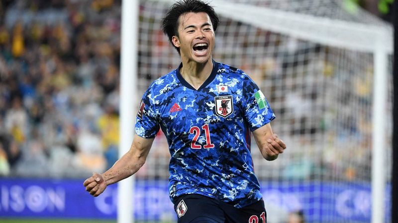 Cầu thủ Mitoma: Ngôi sao xuất sắc của bóng đá Nhật Bản